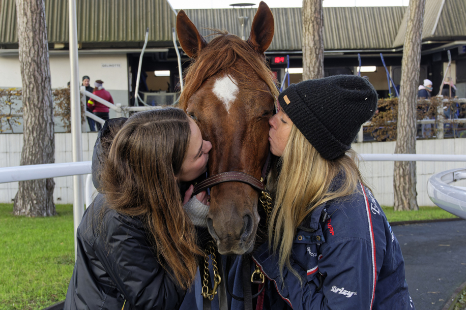 Bodega, Père Noël, Folie Douce… découvrez le grand programme de l'hiver à l’Hippodrome de Vincennes !